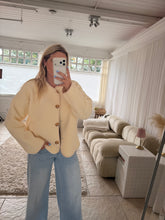 Load image into Gallery viewer, Meredith - Borg textured jacket