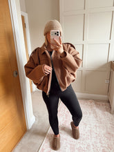 Load image into Gallery viewer, Jacket of Dreams - Woven camel