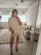 Load image into Gallery viewer, Rosa - Oversized adjustable bubble sleeve knit jumper