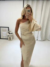 Load image into Gallery viewer, Vandelia - Champagne