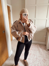Load image into Gallery viewer, Jacket of Dreams - Woven beige