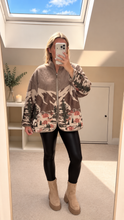 Load image into Gallery viewer, Alaska - Full zip jacket
