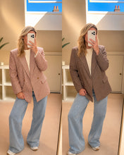 Load image into Gallery viewer, Kinsley - check casual blazer
