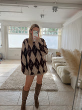 Load image into Gallery viewer, Nicole - Oversized Argyle Soft Knit Jumper
