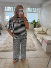 Load image into Gallery viewer, Rita - Black
