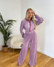 Load image into Gallery viewer, Shirt and trouser plisse two piece
