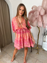 Load image into Gallery viewer, Marley - Pink &amp; Orange
