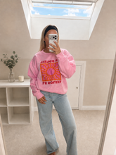Load image into Gallery viewer, Clement - Oversized bright orange sun print jumper

