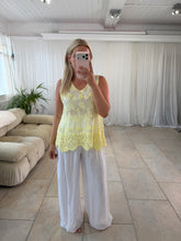 Load image into Gallery viewer, Cosette - Lemon

