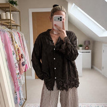 Load image into Gallery viewer, Lace hem textured blouse shirt
