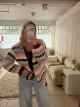 Load image into Gallery viewer, Astrid - Chunky knit cardigan
