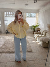 Load image into Gallery viewer, Rita - Lemon
