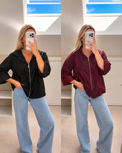 Load image into Gallery viewer, Mia - casual rain look jacket
