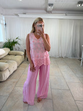 Load image into Gallery viewer, Cosette - Pink
