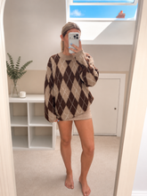 Load image into Gallery viewer, Nicole - Oversized Argyle Soft Knit Jumper
