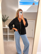 Load image into Gallery viewer, Mia - casual rain look jacket
