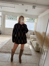 Load image into Gallery viewer, Nicole - Oversized Argyle Soft Knit Jumper
