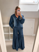 Load image into Gallery viewer, Tina - Oversized ruffle collar denim shirt
