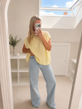 Load image into Gallery viewer, Blaire - Oversized knit vest
