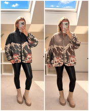 Load image into Gallery viewer, Alaska - Full zip jacket
