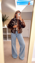 Load image into Gallery viewer, Camila - Deer print Bambi fur jacket with collar
