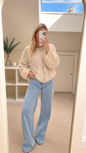 Load image into Gallery viewer, Rochelle - Chunky knit soft jumper
