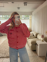 Load image into Gallery viewer, Amore - Stripe button up jumper
