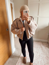 Load image into Gallery viewer, Jacket of Dreams - Woven beige
