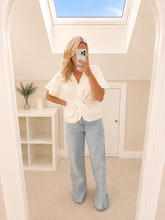 Load image into Gallery viewer, Marnie - Twisted Pearl button knit top
