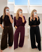 Load image into Gallery viewer, Hazel - Soft highwaisted trousers with belt
